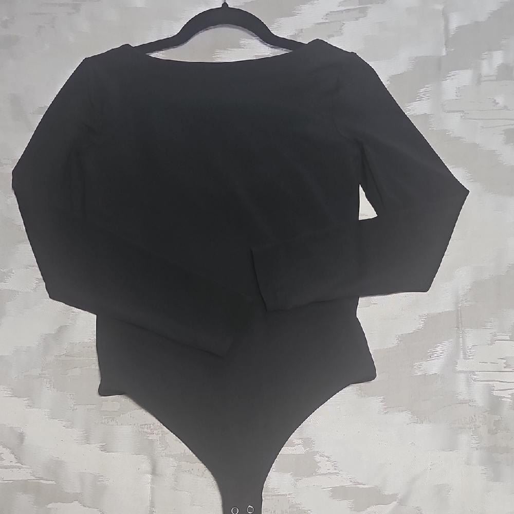 Express Body Contour Long Sleeve Bodysuit